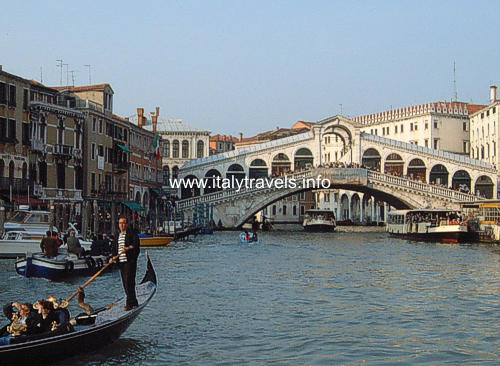 Puente de Rialto - Venecia